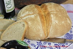 Brot aus Mehl, Wasser und Salz