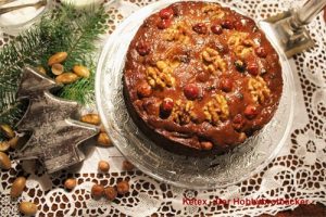 Read more about the article Früchte-Nuss-Brot zum Advent